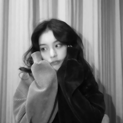 12张高冷拽酷！黑白风女生QQ头像合集