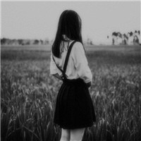 21张女生侧脸伤感头像 孤独氛围感拉满