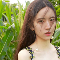 18张简约森系小清新女生头像合集