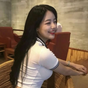 12张清新甜妹头像！微信用的青春少女高清头像合集