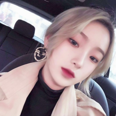 15张高清好看的超酷女生头像 清冷感拉满