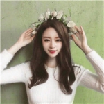 戴花环的清新女生唯美头像合集 共17张