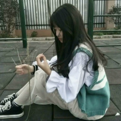 三人闺蜜用的可爱高清头像来啦！9张好看的女生头像合集