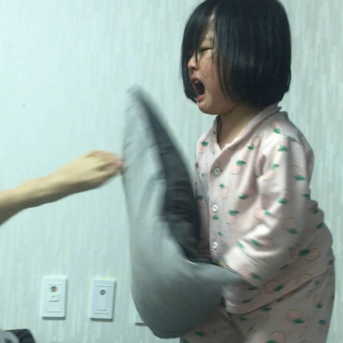 女生生气的样子原来都这么萌？