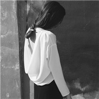 21张女生侧脸伤感头像 孤独氛围感拉满