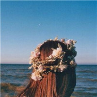 戴花环的清新女生唯美头像合集 共17张
