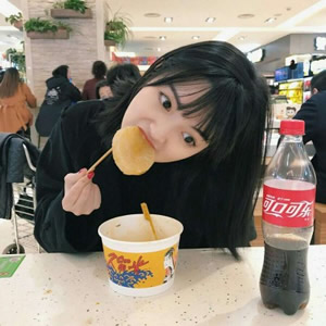 16张清新靓丽时尚小姐姐头像 女生头像专区上新