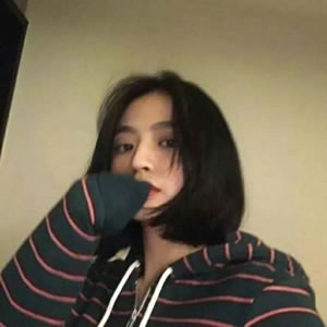 12张高清可爱短发女生QQ头像 好看又百搭
