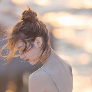 16张高清氛围感美女意境头像 温柔又治愈的女生头像来啦