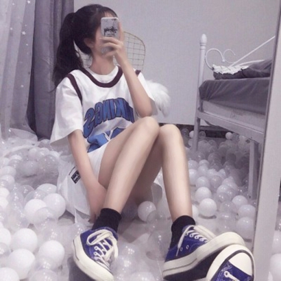 30张超萌手机控女生头像 高清可爱氛围感拉满