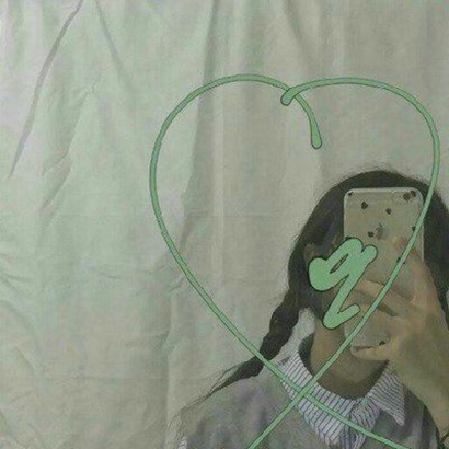 款高冷霸气个性女生头像 共30张