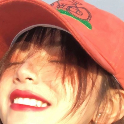 23张高清女生脸部局部特写头像合集