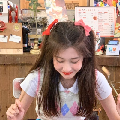 清新自然干净款女生微信头像上新啦，共20张