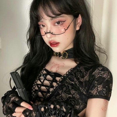 女生真人网红微信头像合集 共14张好看的款