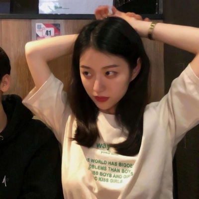 26张气质感拉满的高清女生头像 最新精选合集