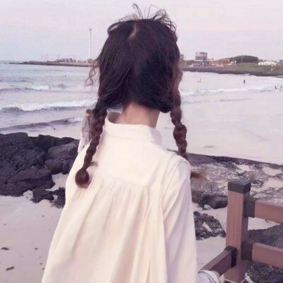 8张软妹双马尾背影头像 萝莉风真人可爱高清图