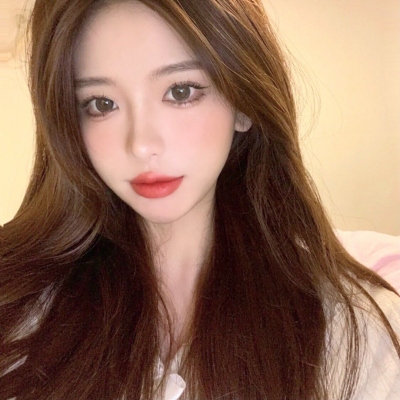 超火的超清女生头像合集（共13张）