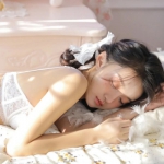 女生干净精致QQ头像 16张高清图