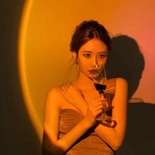 女生喝酒丧系颓废头像合集 27张任你选