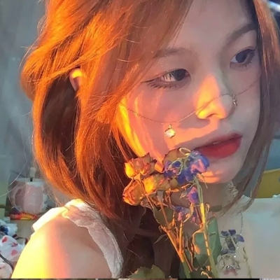 13张高质量真人女生头像图集上新