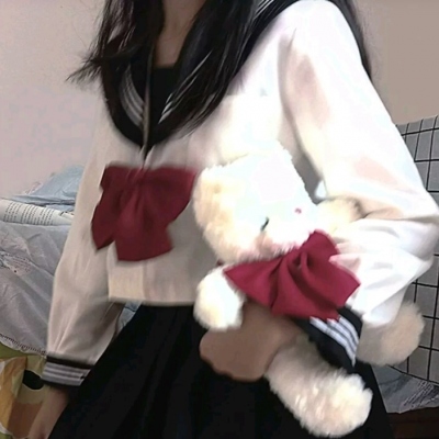 18张清新感拉满的女生真人头像，适合当网络头像