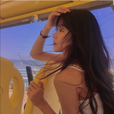 大学生能用的8张好看真人女生头像合集