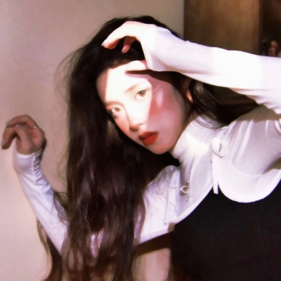 10张真人女生微信头像合集