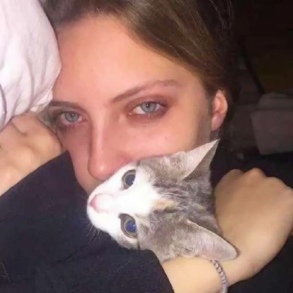 女生欧美风暗黑系高清头像 超拽很酷的暗黑系网图欧美女头(14张)