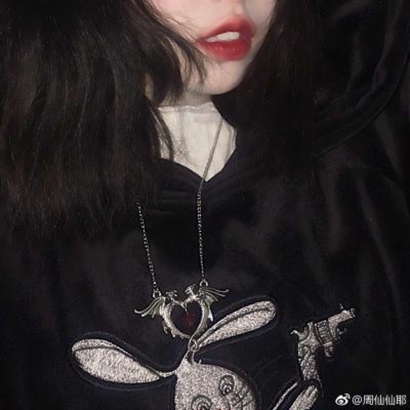 35张高清原宿风部位女头像 氛围感拉满的女生头像合集