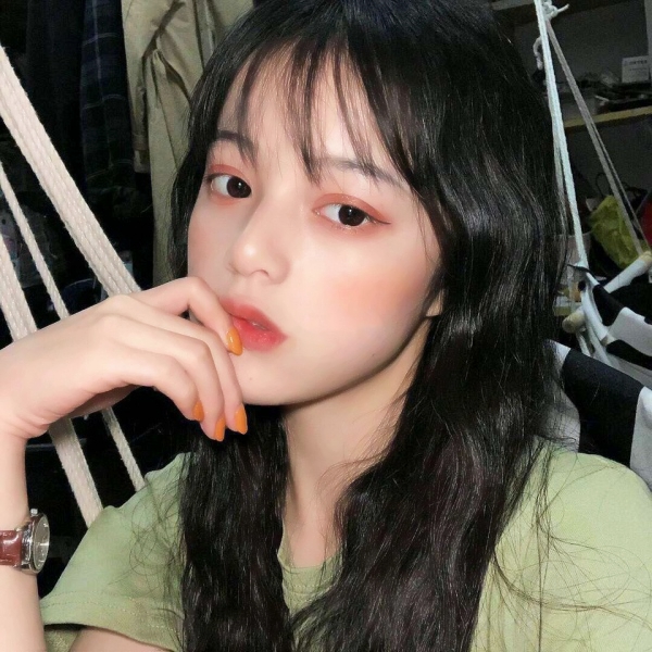 36张带复古感的小清新原宿风女生头像合集