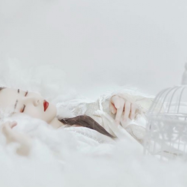 9张超好看的古风真人白纱女生头像 超清白色系女头素材