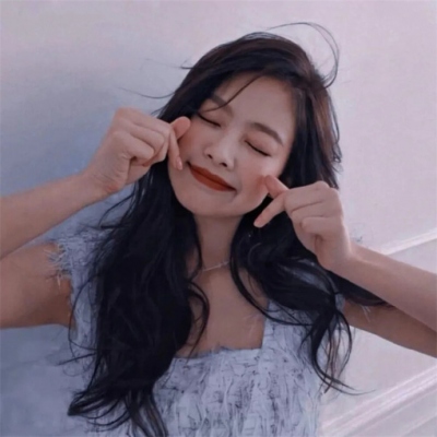 6张元气满满的可爱网红女生头像