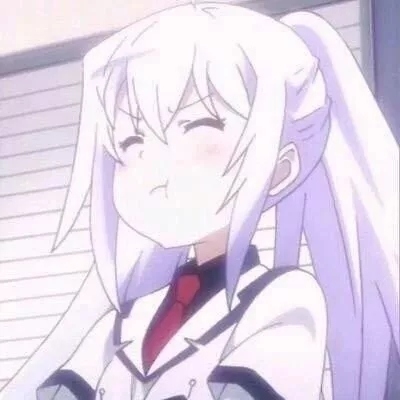 超火的女生漫画头像合集来啦，这里整理了12张热门的动漫女生头像素材。