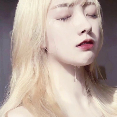 16张高清新潮玩网闺蜜女头 快和姐妹安排上