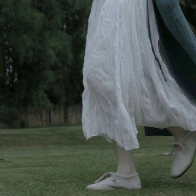 女生穿仙女裙的不露脸半身头像 21张高清图合集