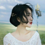 短发拂面带字头像 简简单单也很戳人