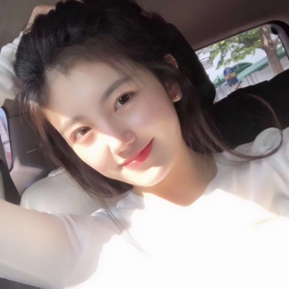 19张自带简约气质的个性女生头像合集