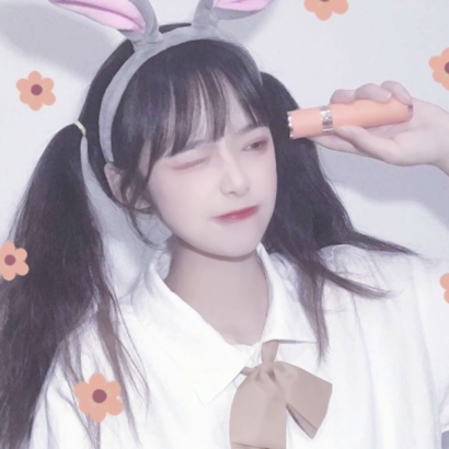 36张同一女生的高清清纯头像合集 颜值超可的一套女头素材