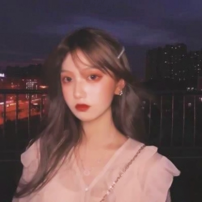 23张高清ins原宿风女生头像 适合当微信头像的漂亮女头