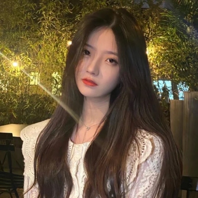 ins风温柔女生头像合集来了！10张氛围感拉满的漂亮头像