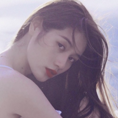 新版女生微信头像合集 36张高清干净又唯美