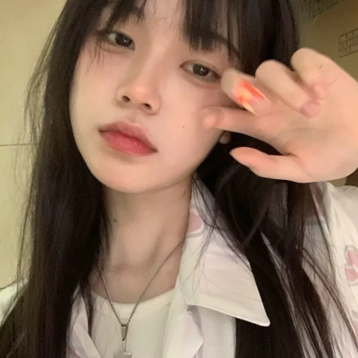 超绝！11张ins氛围感QQ女生头像合集