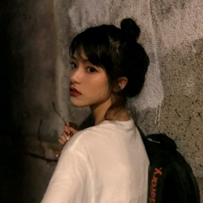 微信超酷冷酷高冷女生头像 10张合集