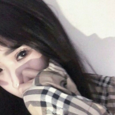 18张高清超酷ins风女生头像 个性感直接拉满