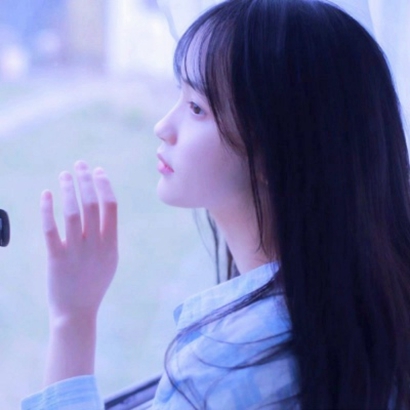 女生微信头像合集！9张简约干净又大气的款式来了