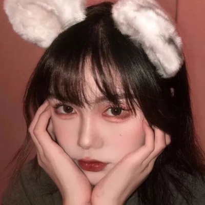 高清可爱女生微信头像合集（20张）