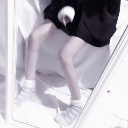 35张高清新潮个性女生部位头像合集