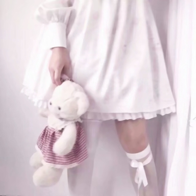 24张高清软妹部位女头 可爱真人优质头像合集