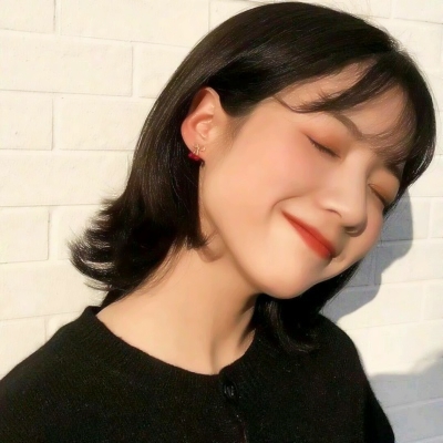 20张高清好看的QQ女生头像 精选合集来啦