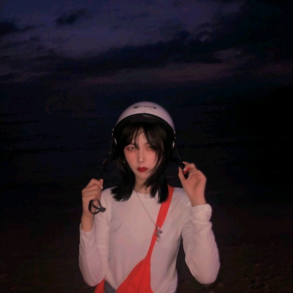 90后专属个性微信女头像 31张超高清素材合集